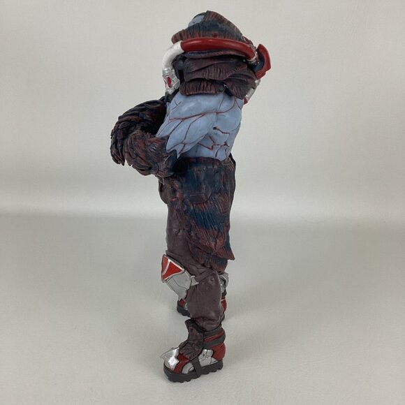 Quake Champions Scalebearer Statue Massive Heavy 12" Action Figure Video Game - Picture 2 of 6